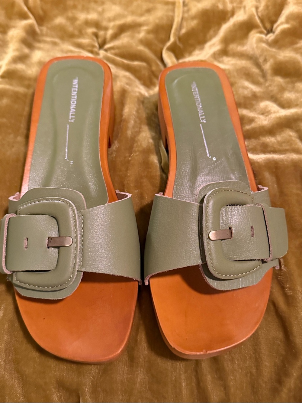 INTENTIONALLY BLANK Olive Green Buckle Slide Mules with Wood-Tone Platform - Picture 3 of 4